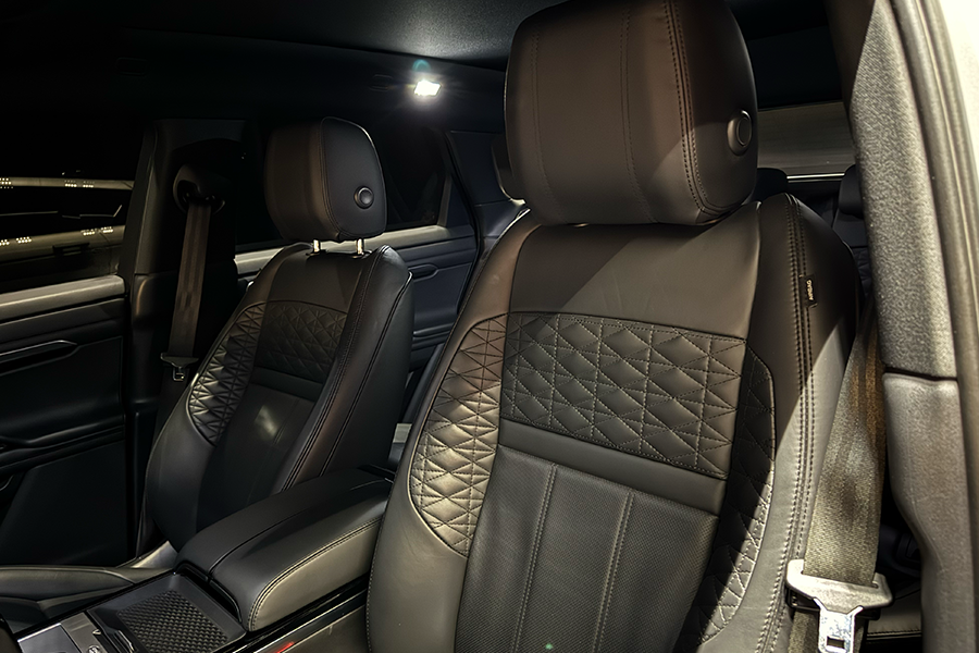 Range Rover Evoque P250 HSE